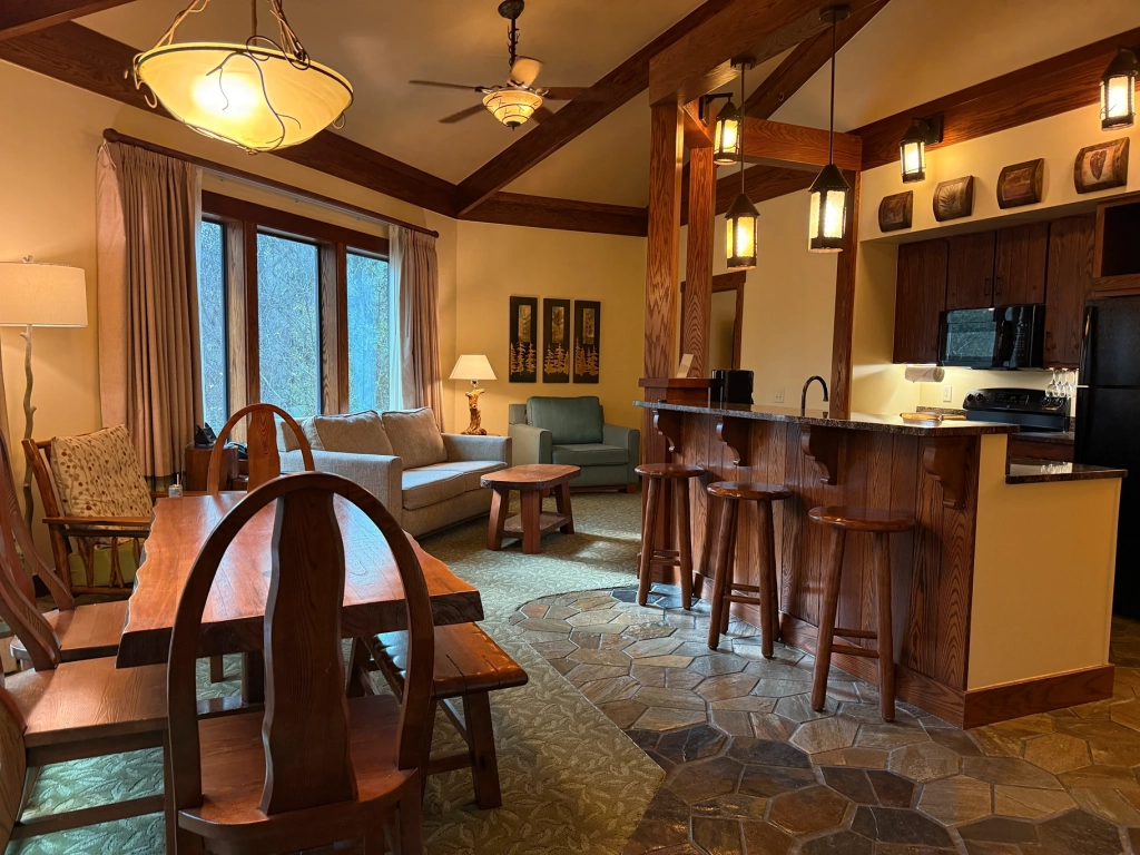 Inside Saratoga Treehouse Villa Glamping