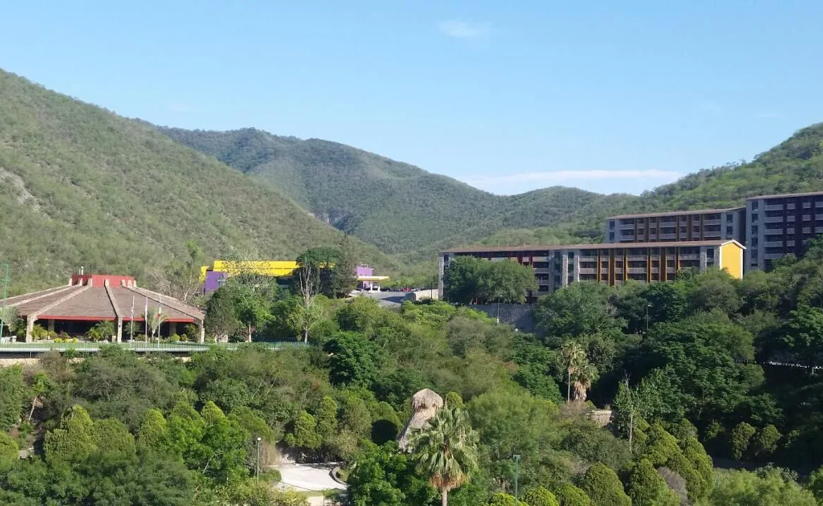 Bahia Escondida Grounds