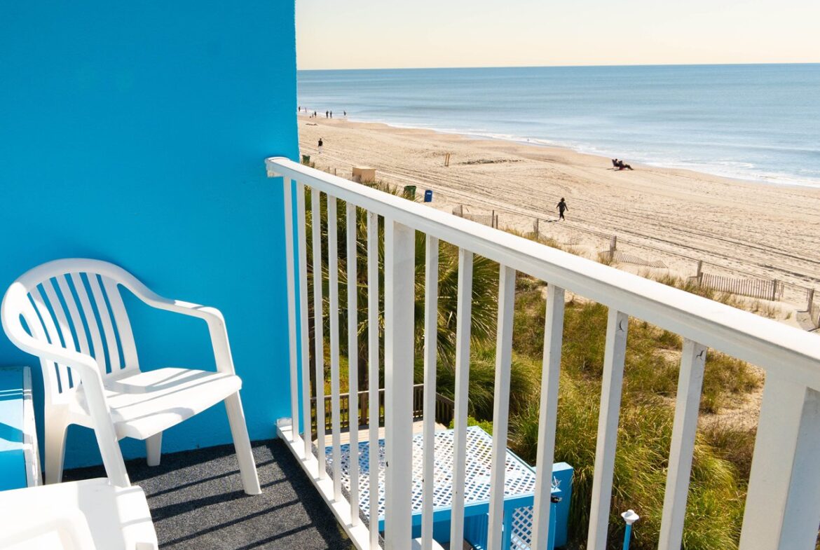 Beach Club At Montego Inn Patio