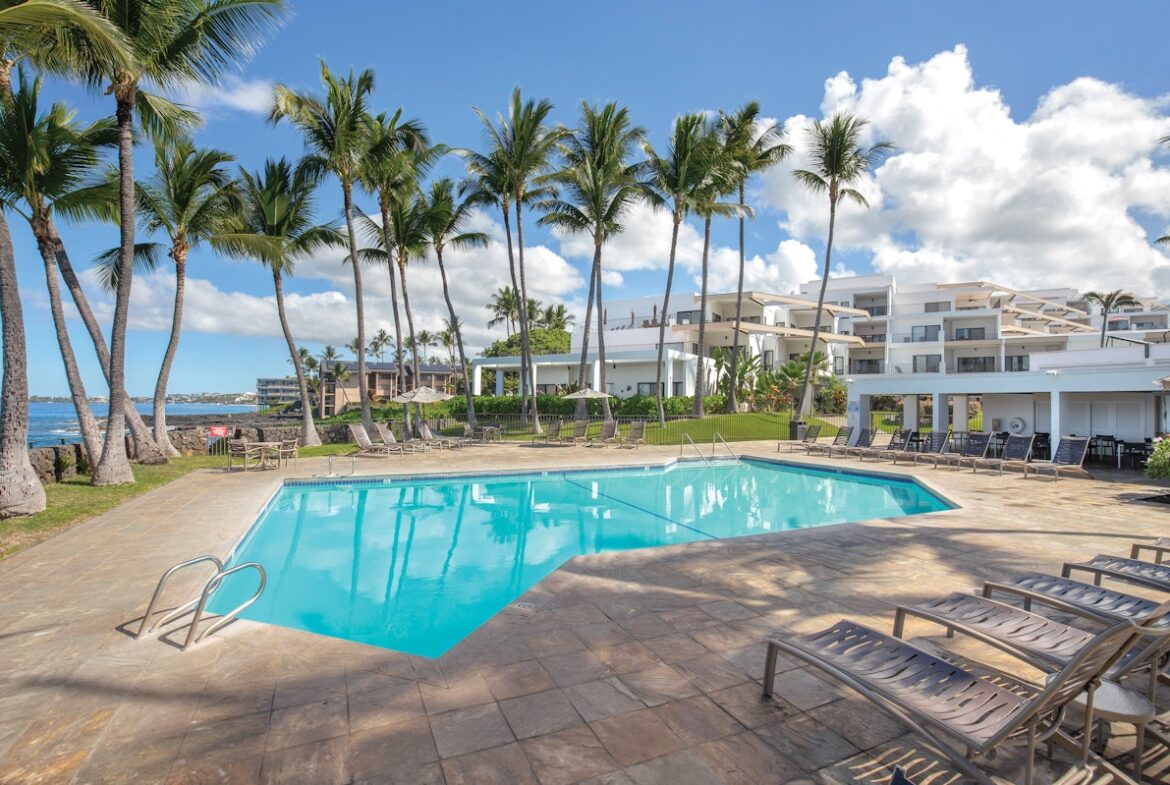 Club Wyndham Royal Sea Cliff Swimming Pool
