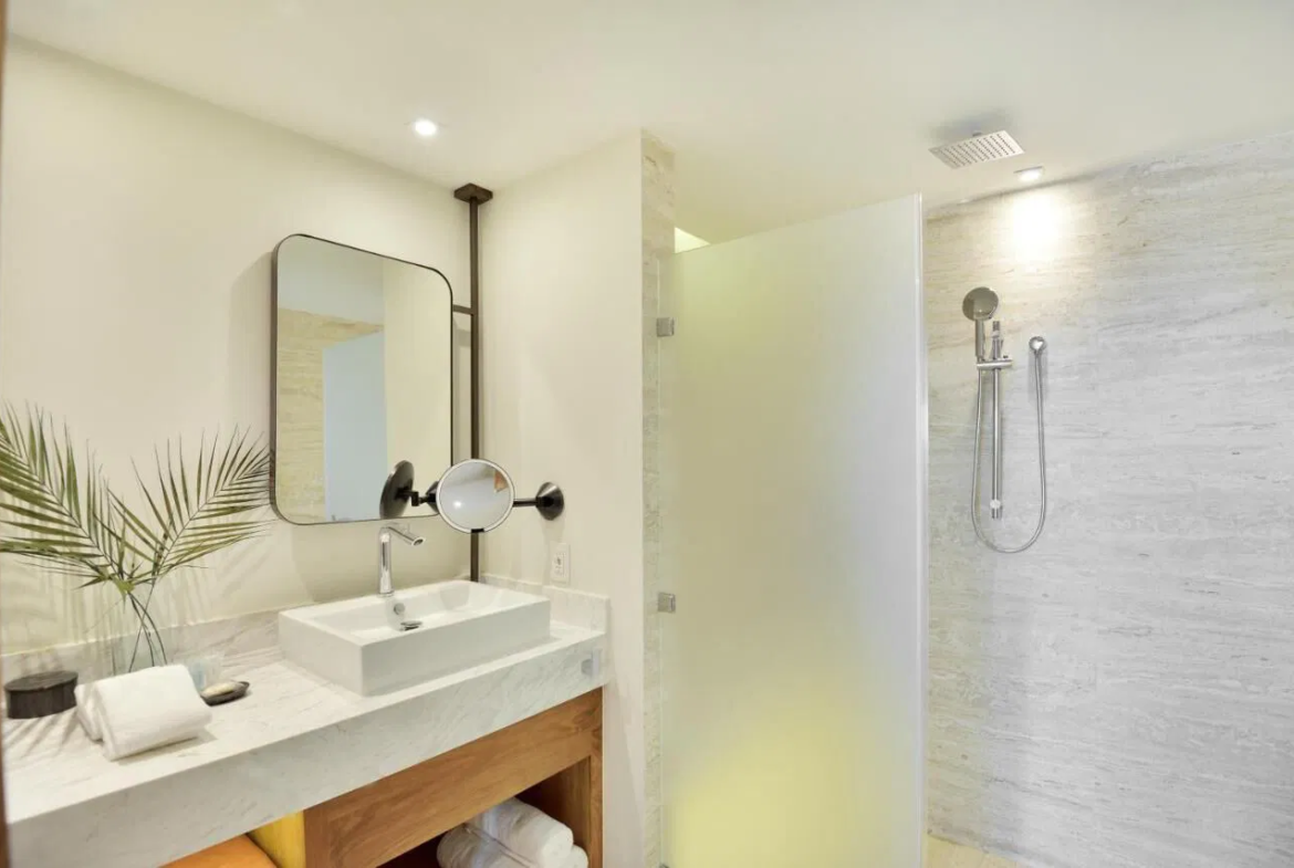 Corazon Cabo Resort Bathroom