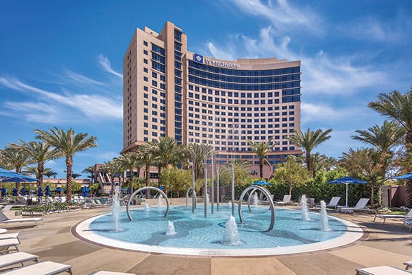 Pros and Cons of Wyndham Timeshare: Club Wyndham Desert Blue