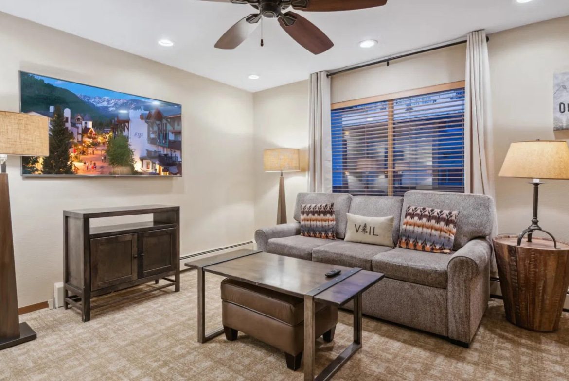 Eagle Point Living Room