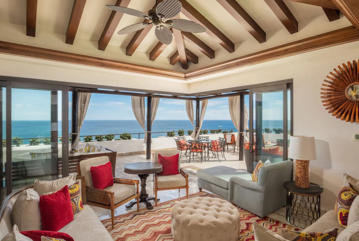 Timeshare Vs Hotel: Grand Solmar Land's End Resort Living Area