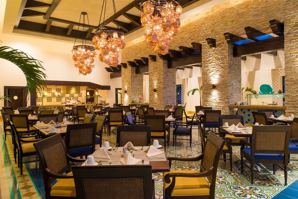 Grand Solmar Land's End Resort Restaurant