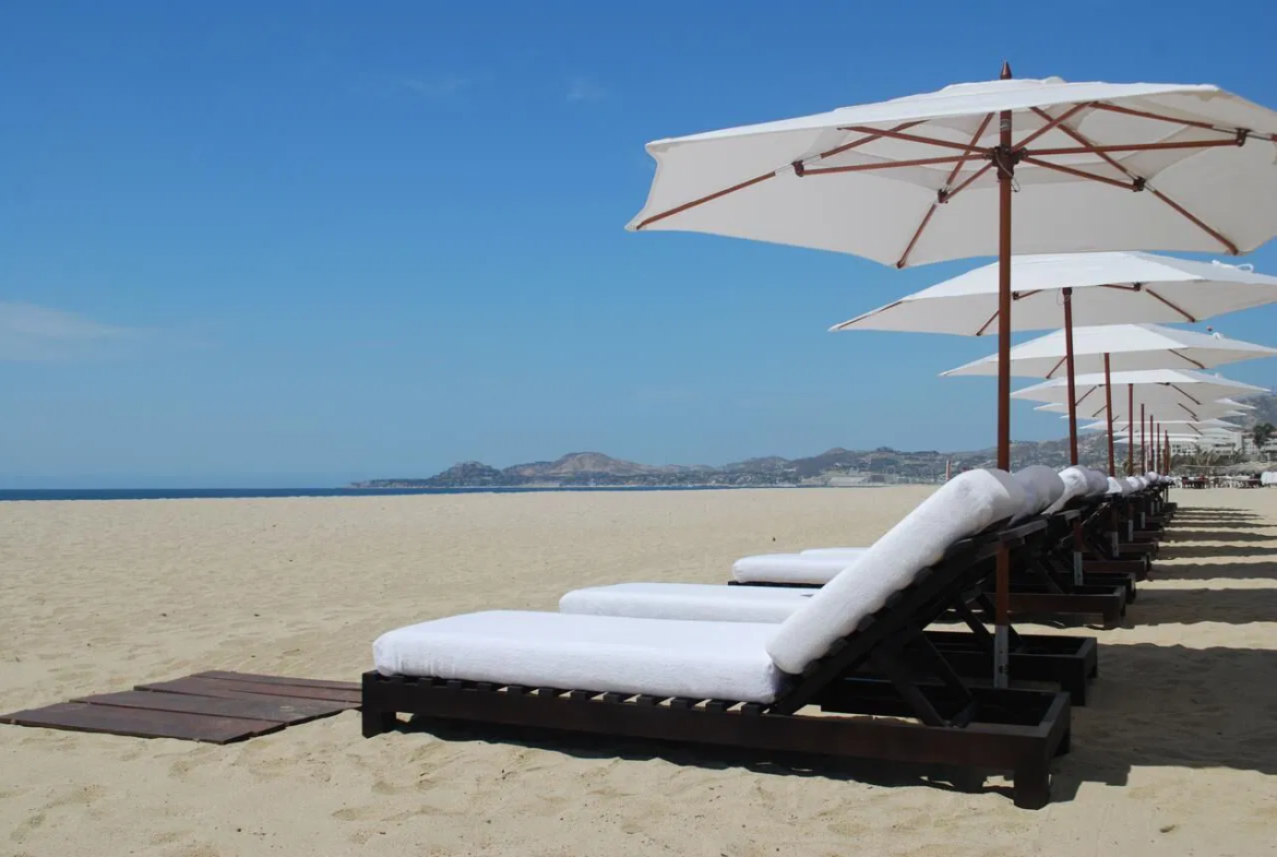 Hilton Vacation Club Cabo Azul Los Cabos Beach Lounger