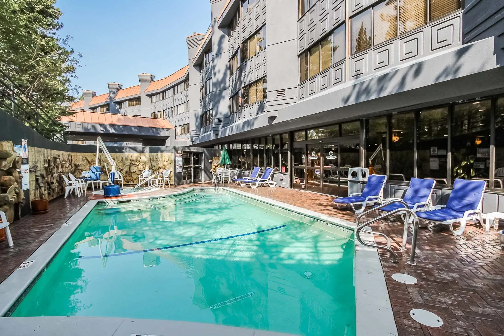 Hilton Vacation Club Tahoe Seasons Pool