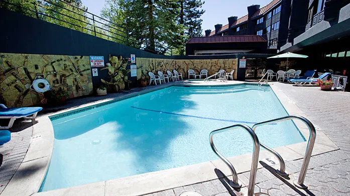 Hilton Vacation Club Tahoe Seasons Swimming Pool