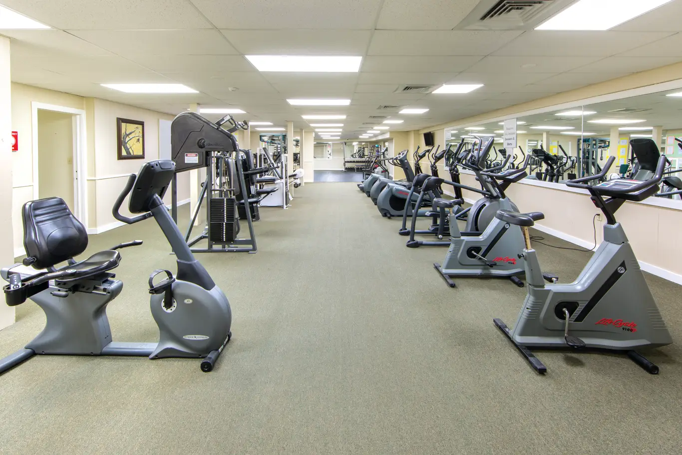 Holiday Inn Club Oak n Spruce Fitness Center