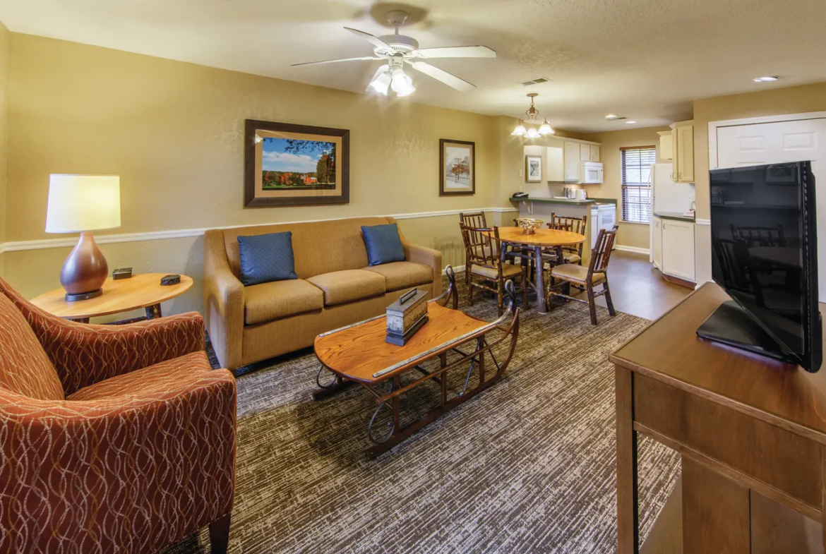 Holiday Inn Club Oak N' Spruce Resort Reviews