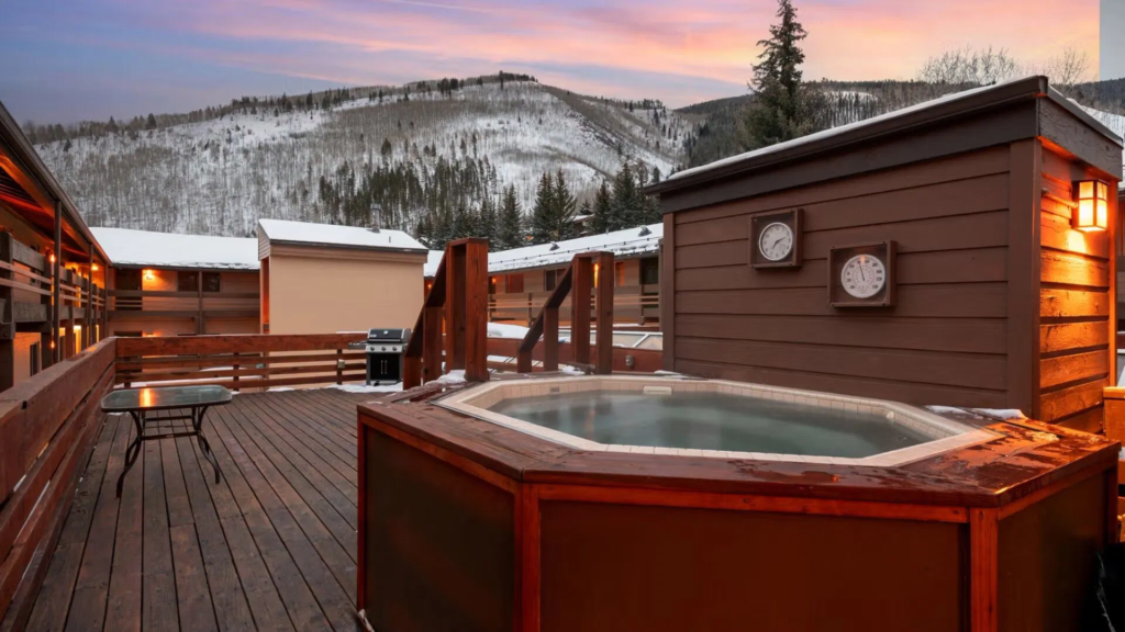 Hot Tub at Eagle Point