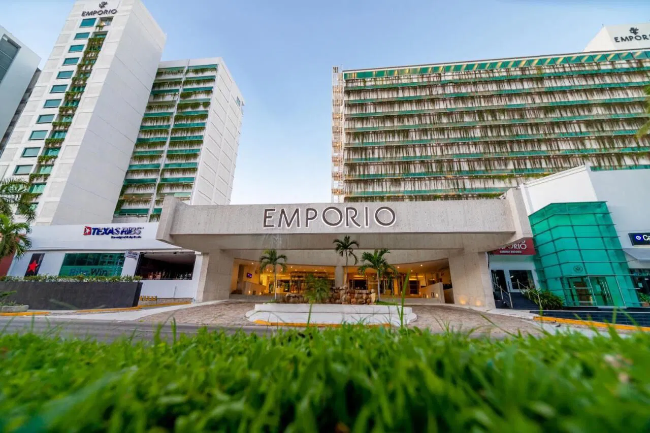 Hotel Emporio Acapulco Entrance