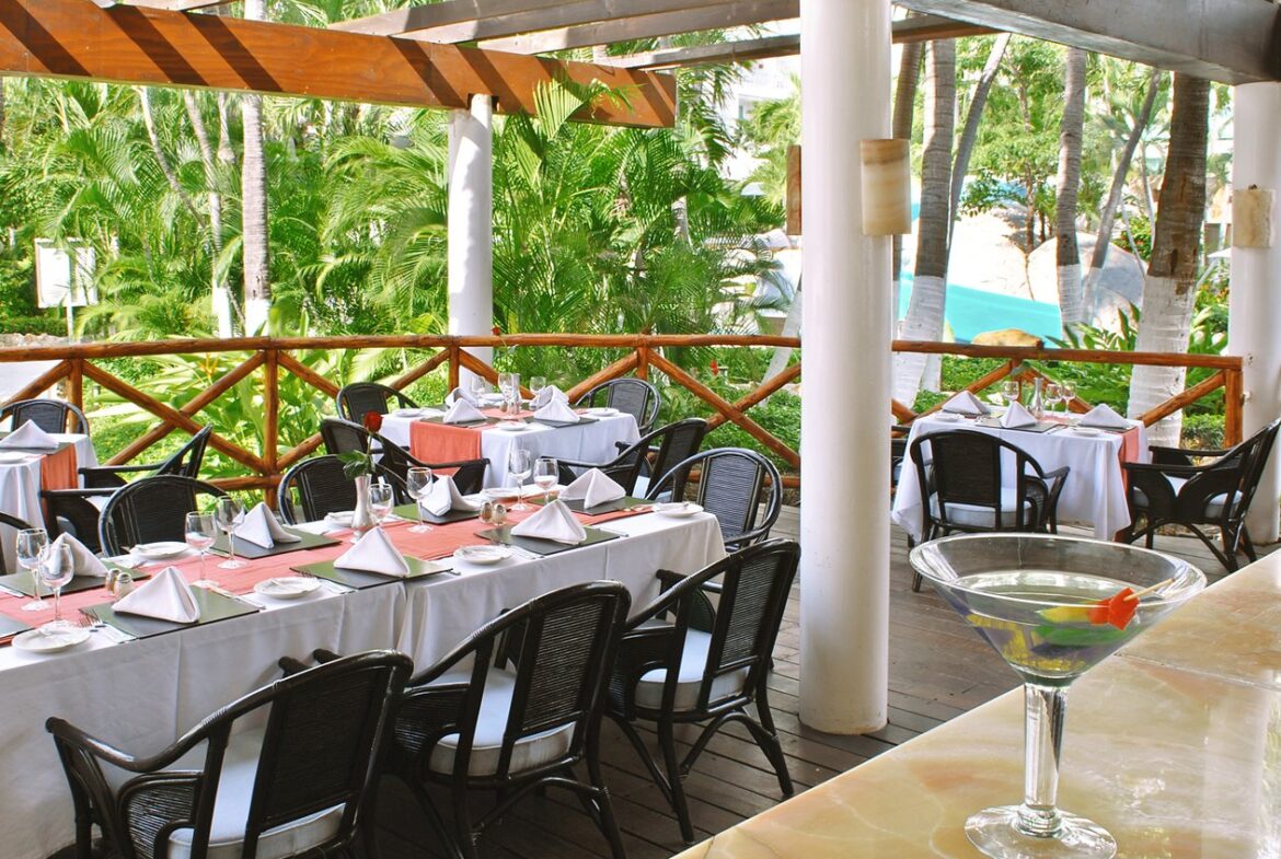 Hotel Emporio Acapulco Restaurant