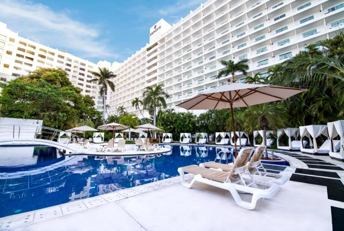 Hotel Emporio Acapulco Swimming Pool