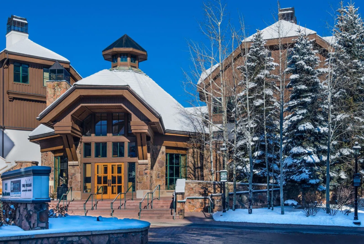 Hyatt Mountain Lodge Exterior
