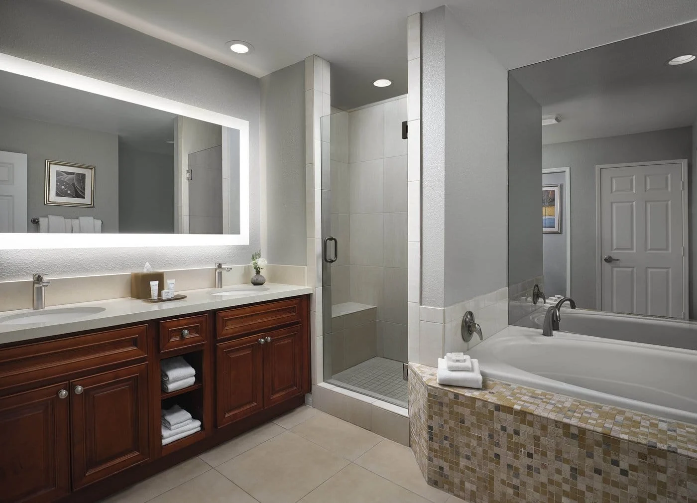 Hyatt Vacation Club at the Welk Bathroom