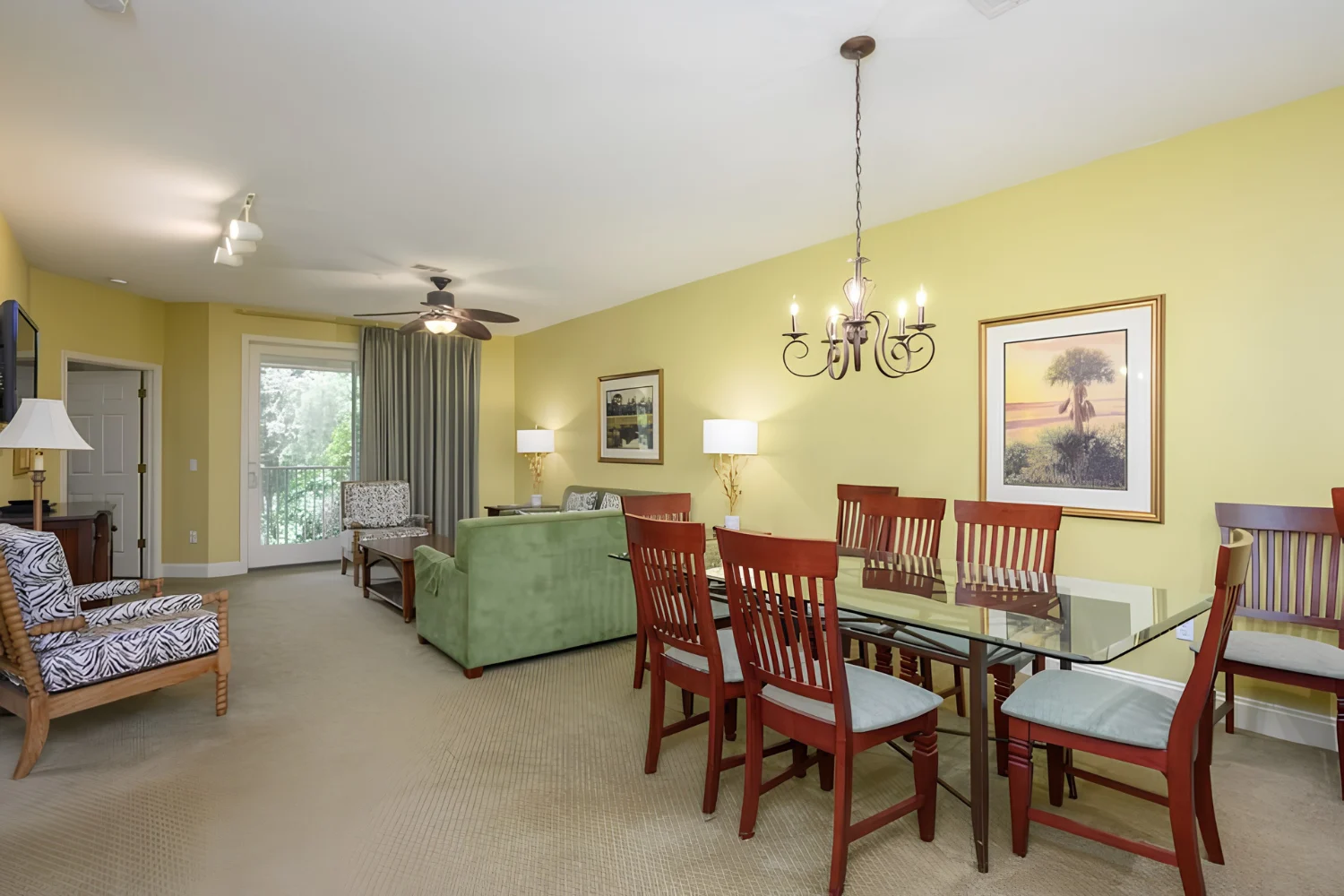 Island Links By Coral Resorts Dining Area