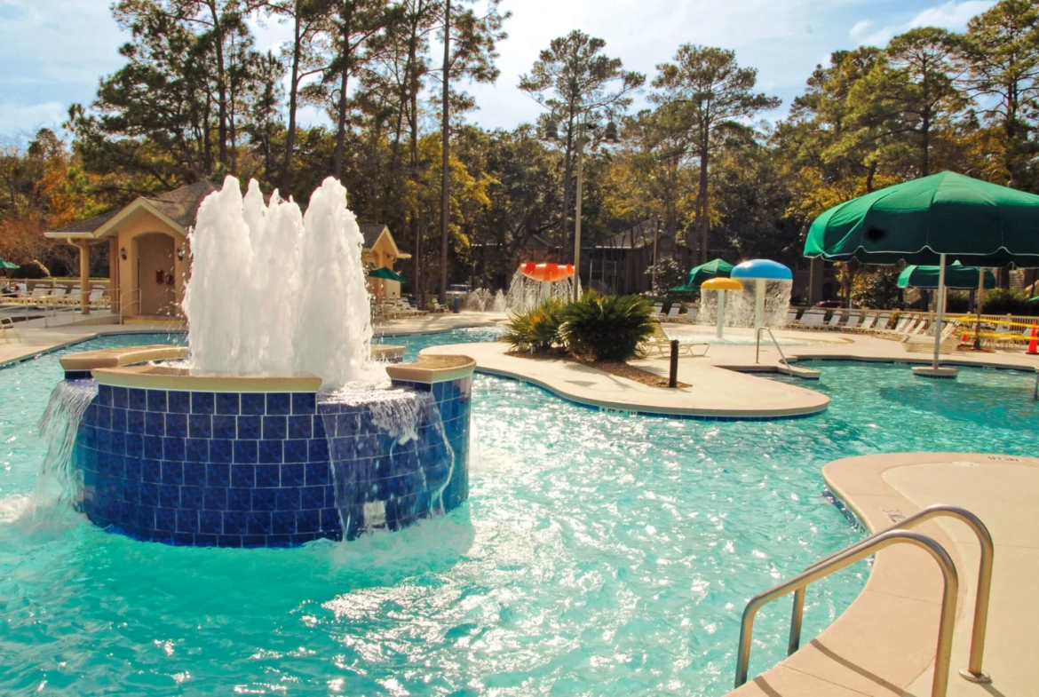 Island Links By Coral Resorts Pool