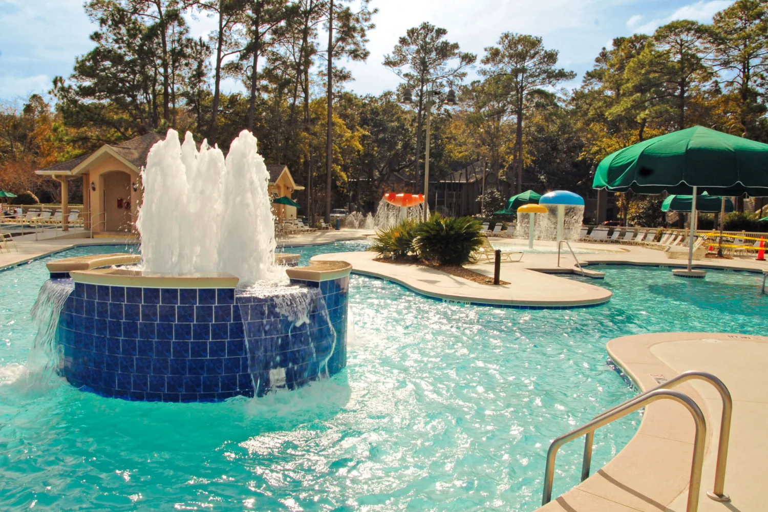 Island Links By Coral Resorts Pool