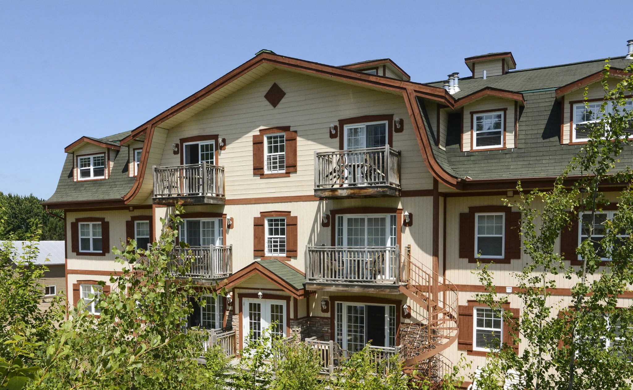 La Voliere Du Mont-Tremblant Exterior