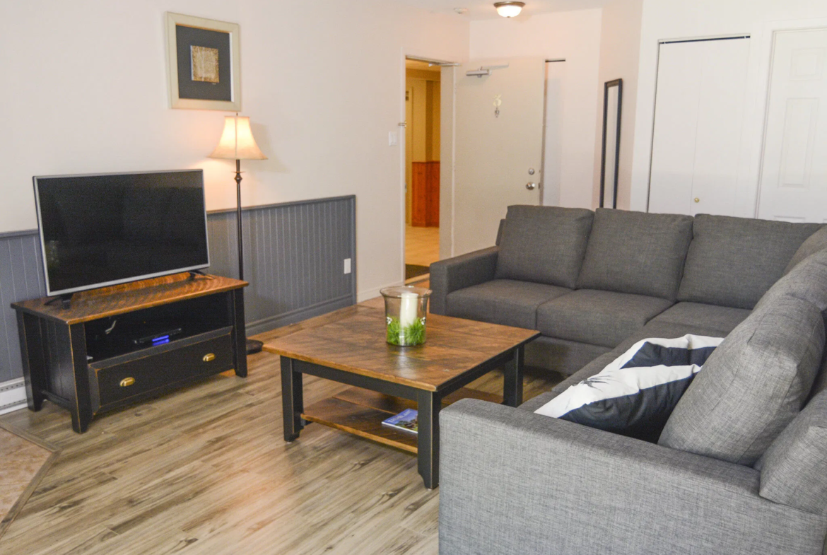 La Voliere Du Mont-Tremblant Living Room