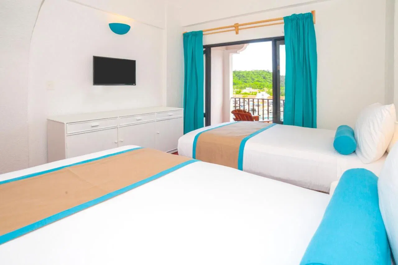 Marina Resort Huatulco Bedroom 2