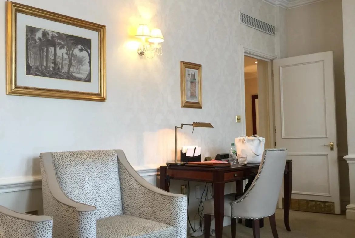 London Room