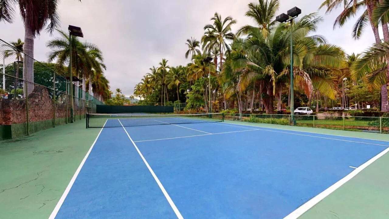 Tennis Courts