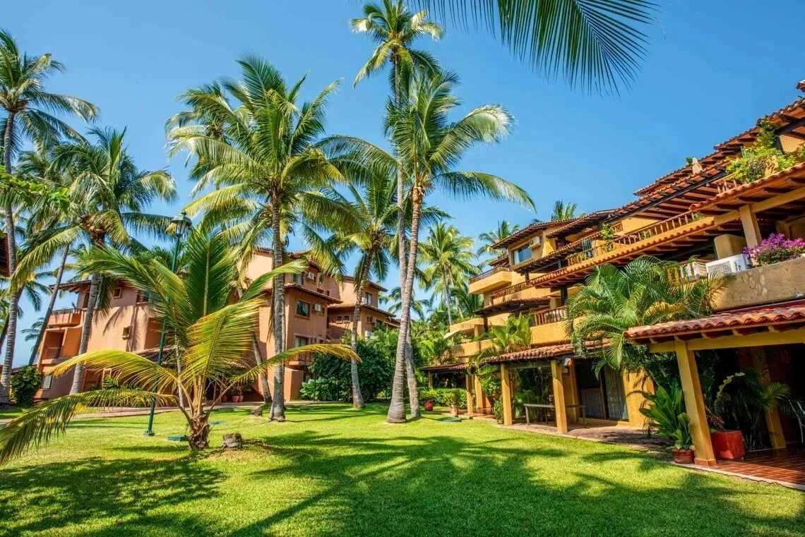 Mexico Spring Break Destinations: Park Royal Los Tules Puerto Vallarta