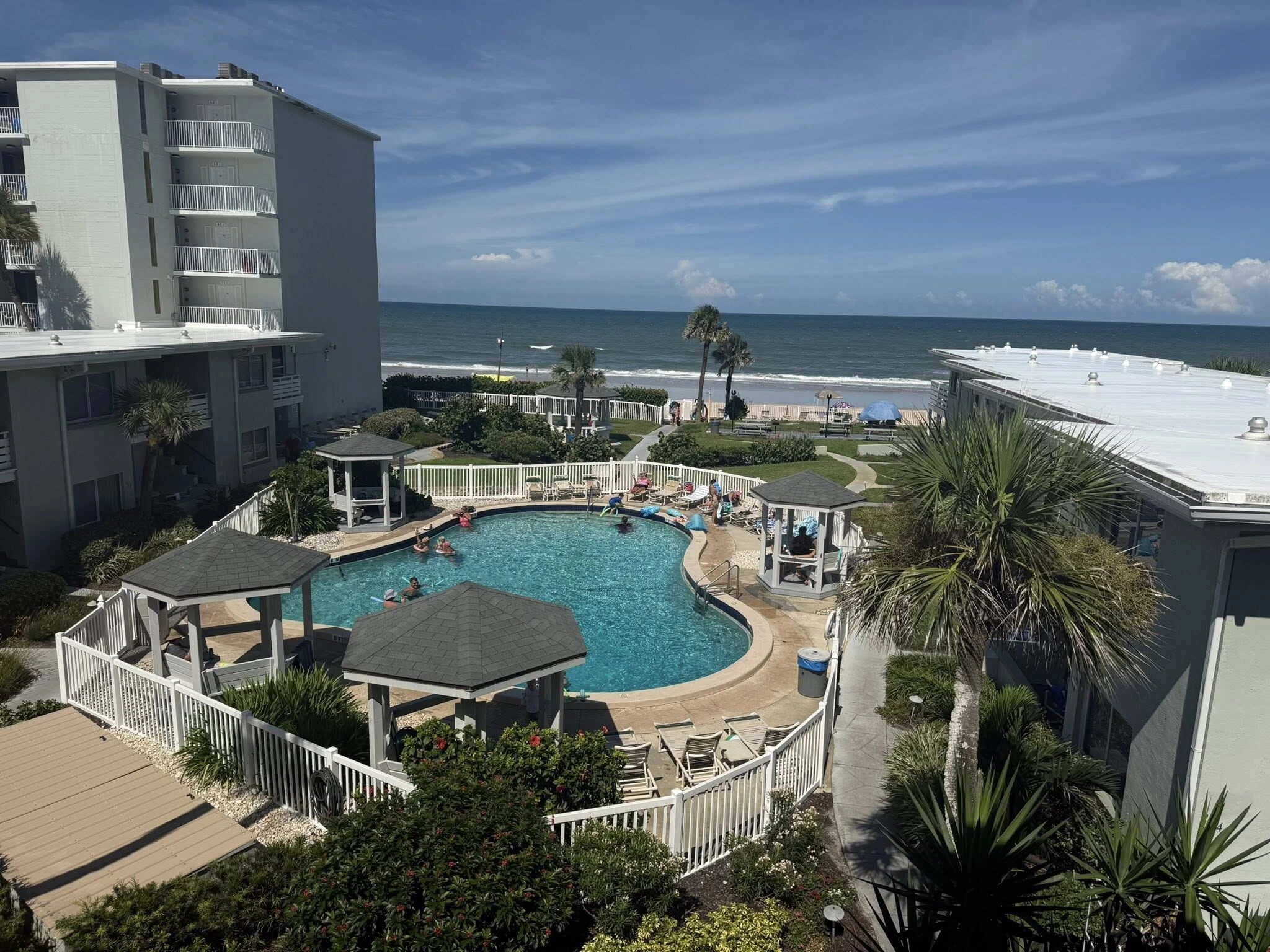 Plantation Island Pool