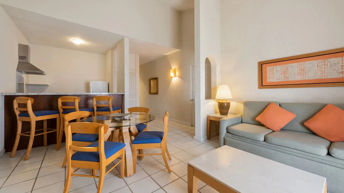 Los Cabos Living and Dining