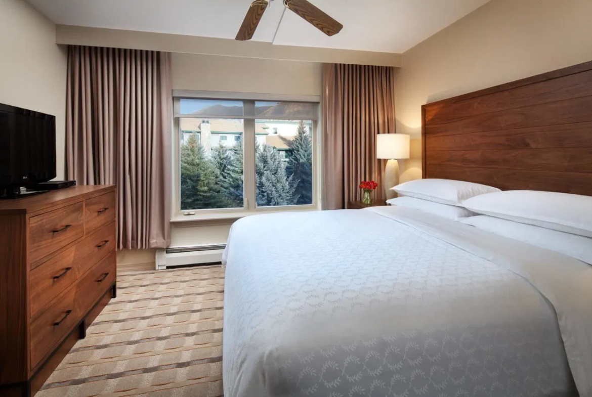 Sheraton Lakeside Terrace Villas at Mountain Vista Bedroom