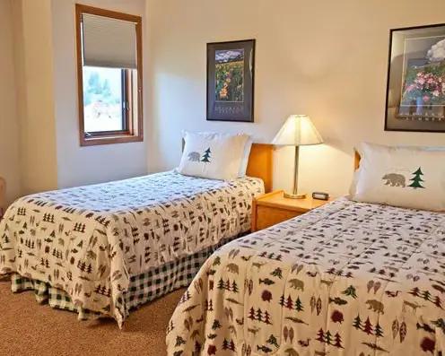 Swan Mountain Resort Bedroom 2