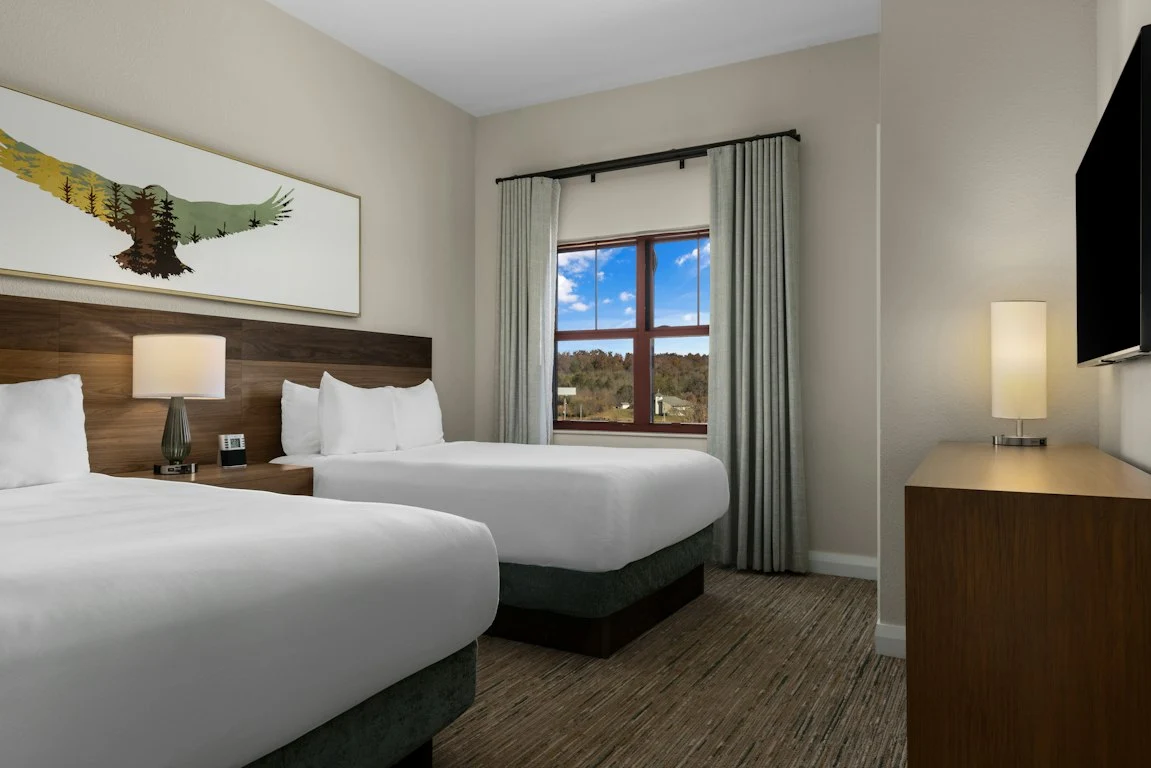Three Bedroom Deluxe Bedroom Club Wyndham Great Smokies Lodge