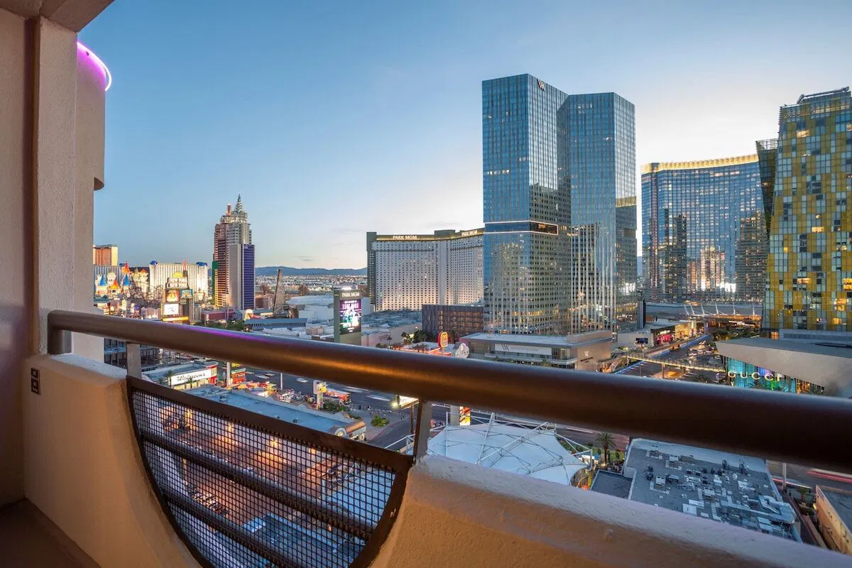 Villas At Polo Towers, A Diamond Resort Patio
