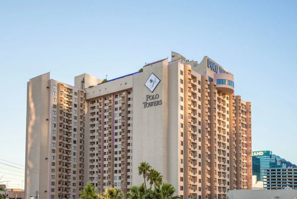 Villas At Polo Towers, A Diamond Resort Sign