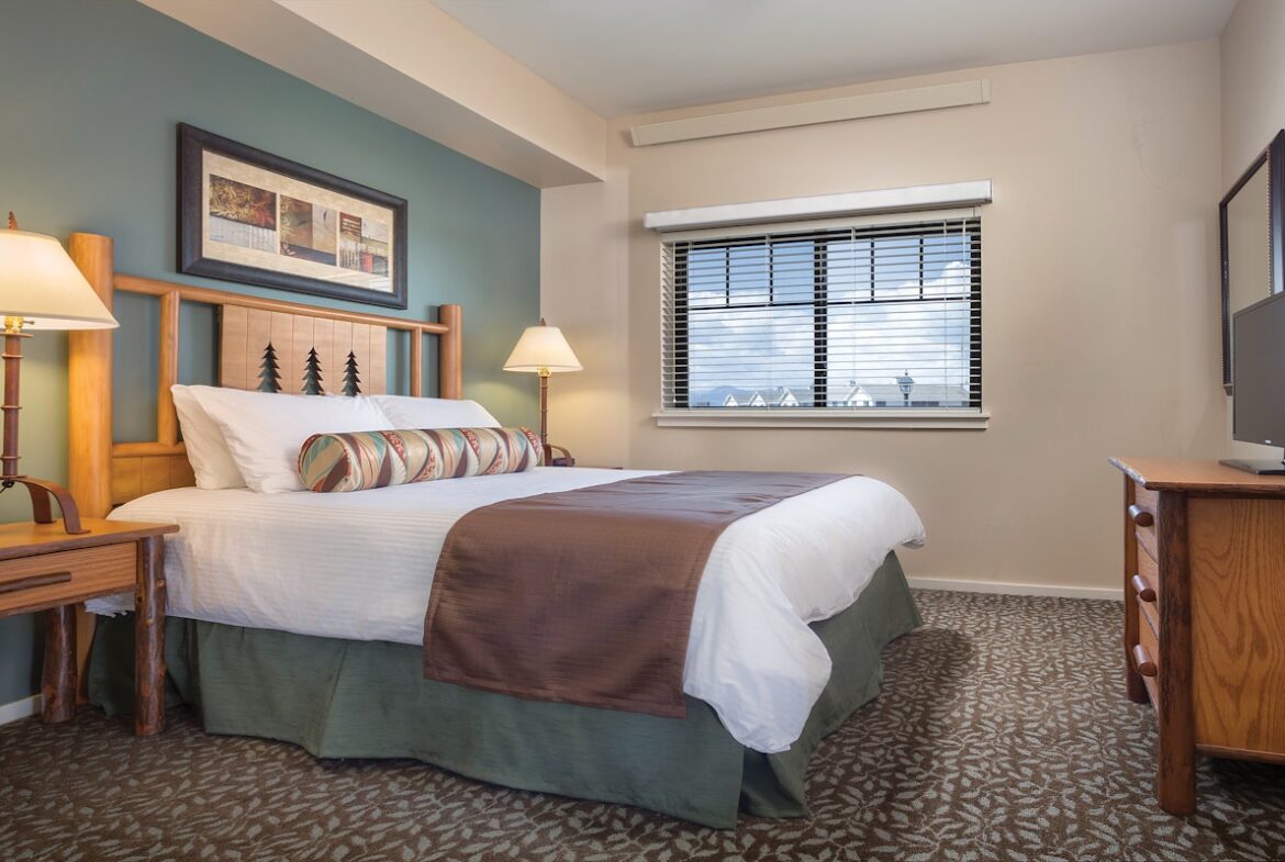 Worldmark West Yellowstone Bedroom