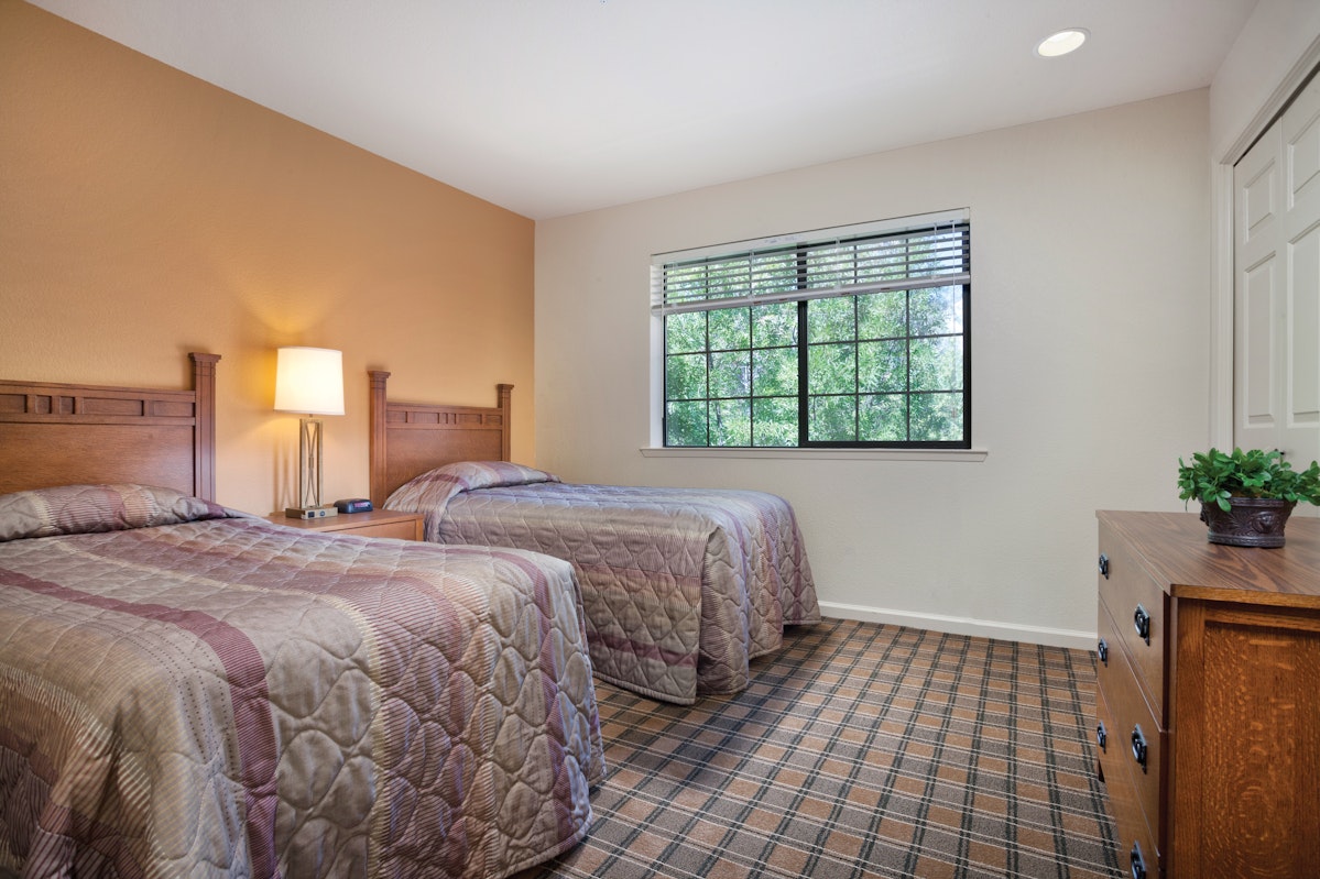 Worldmark Wine Country Clear Lake Bedroom 2