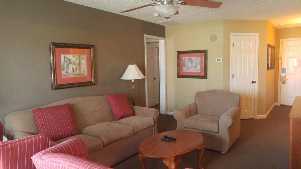 Living room at Club Wyndham Kingsgate