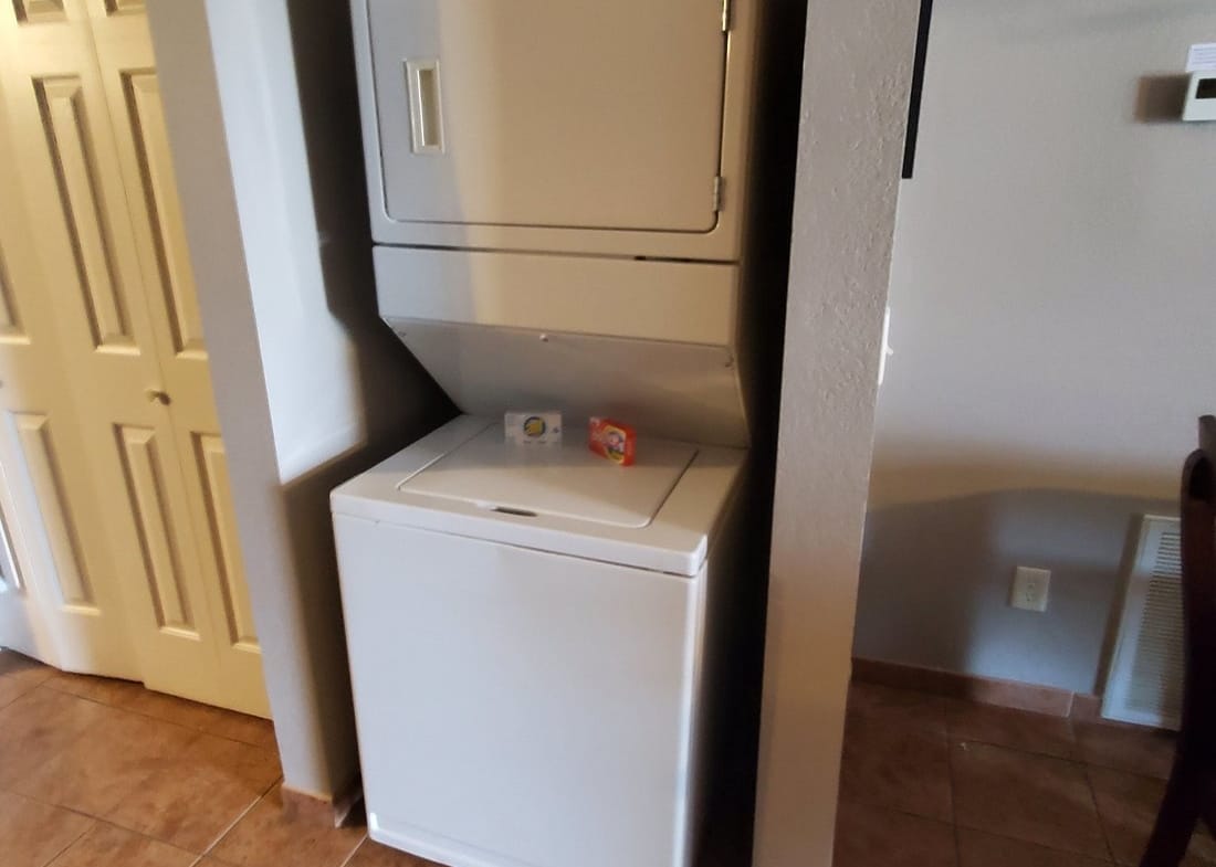 barefoot condominiums