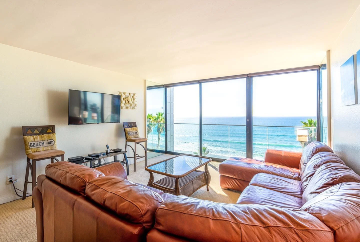 Capri By The Sea At San Diego Living Room