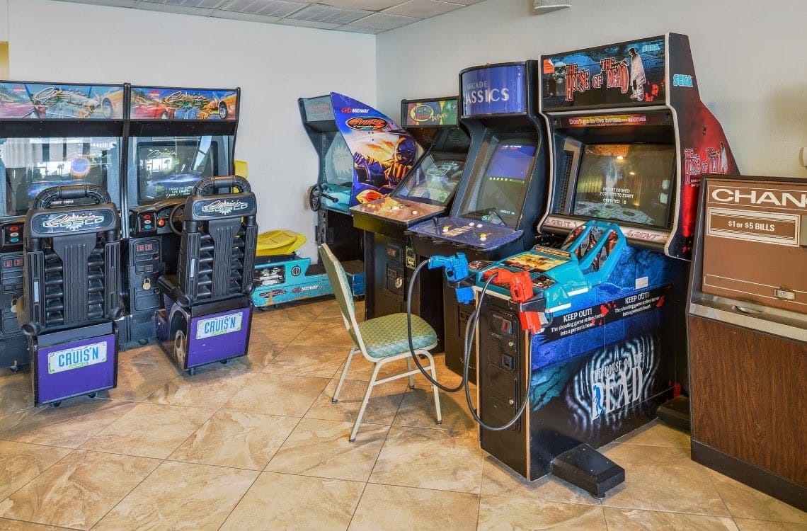 Cove On Ormond Beach Arcade Game Room