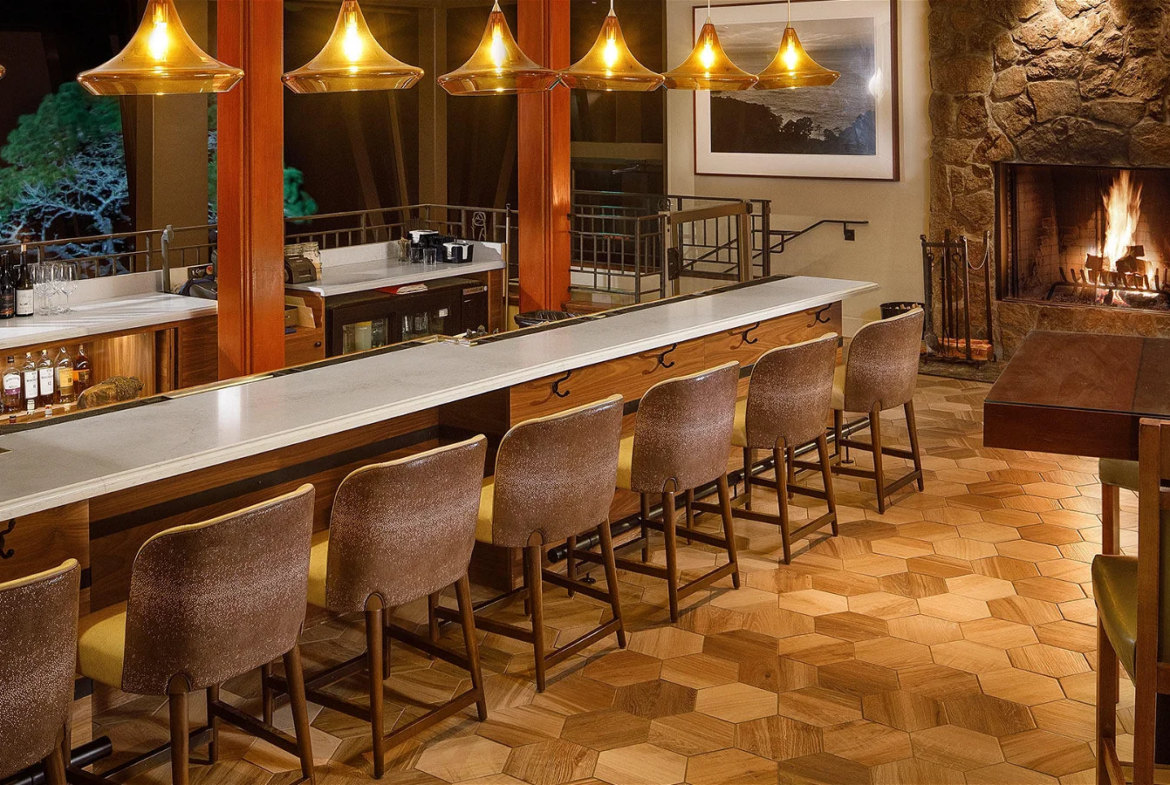 Hyatt Highlands Inn Bar