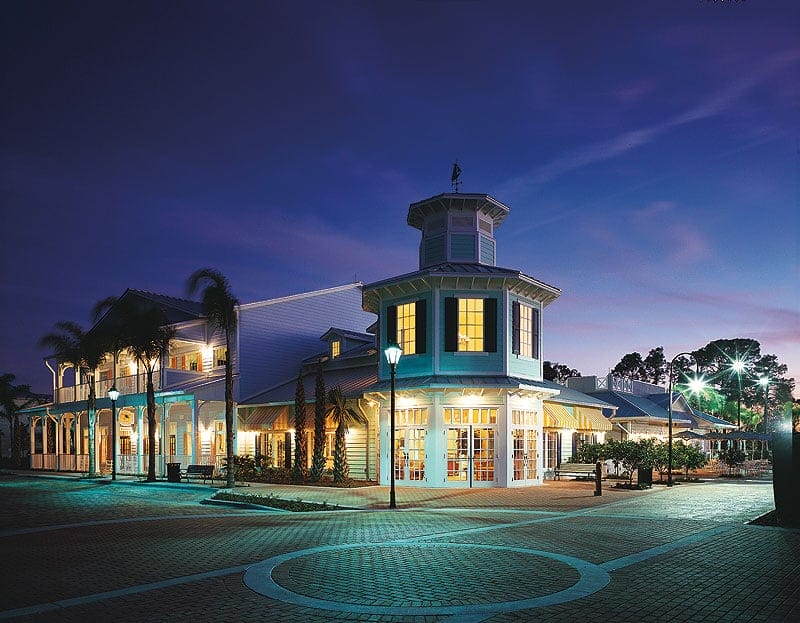 Marriott Vacation Club Florida Locations: Marriott's Harbour Lake at Night