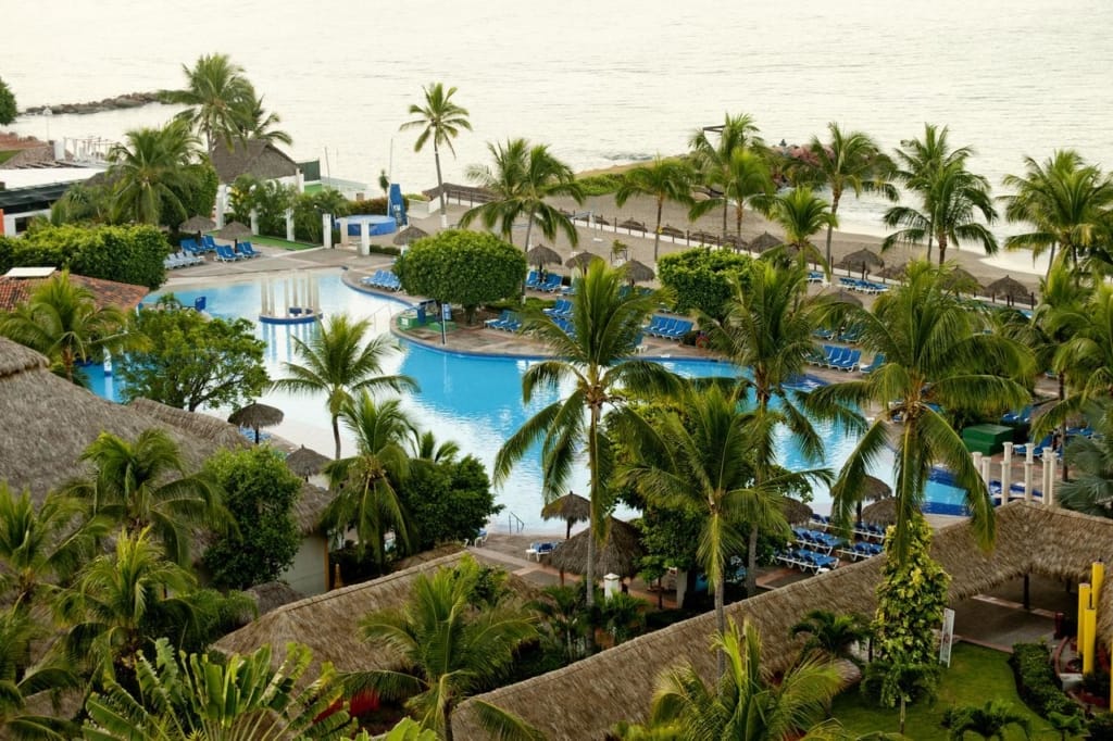 Meliá Puerto Vallarta, one of the best all-inclusive resorts beyond the US