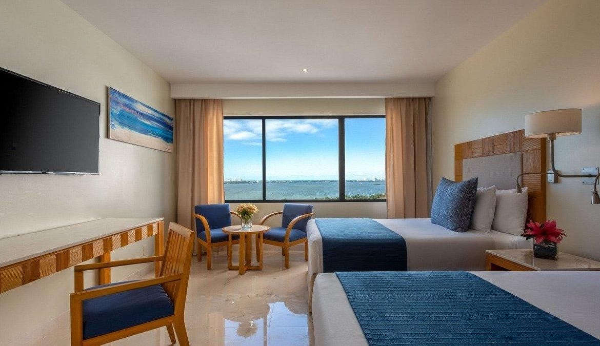 Rhc At Park Royal Piramides Cancun Bedroom