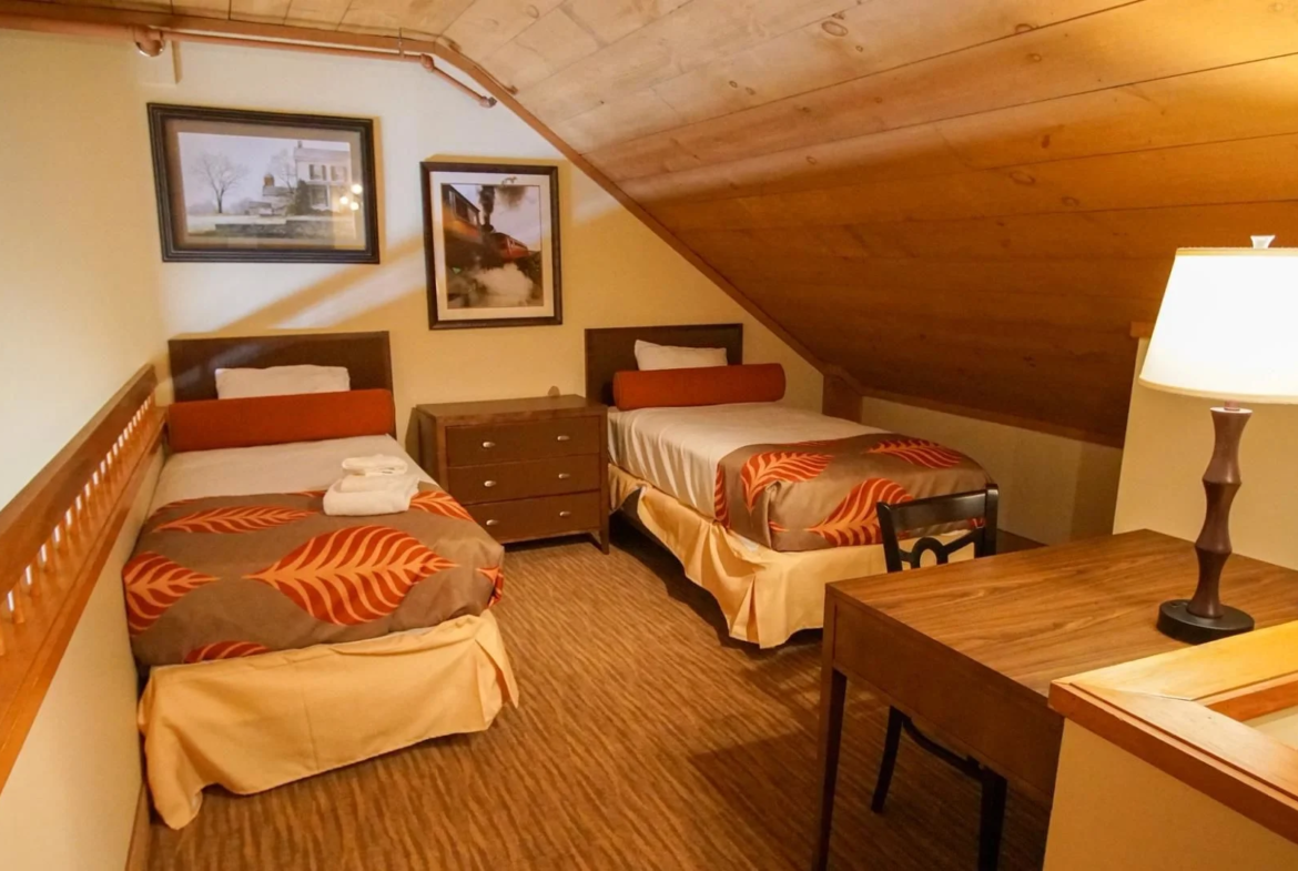 Village Of Loon Mountain Bedroom