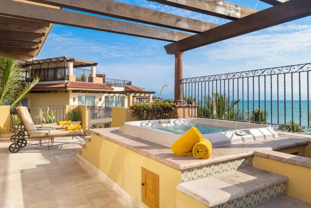 Villa Del Palmar Flamingos Hot Tub