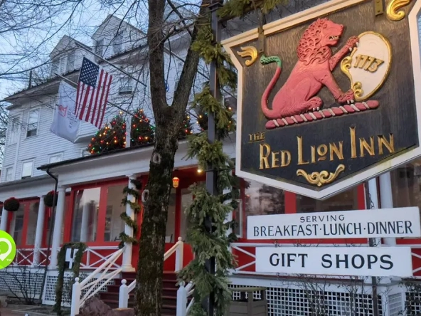 Best Christmas Towns in USA
