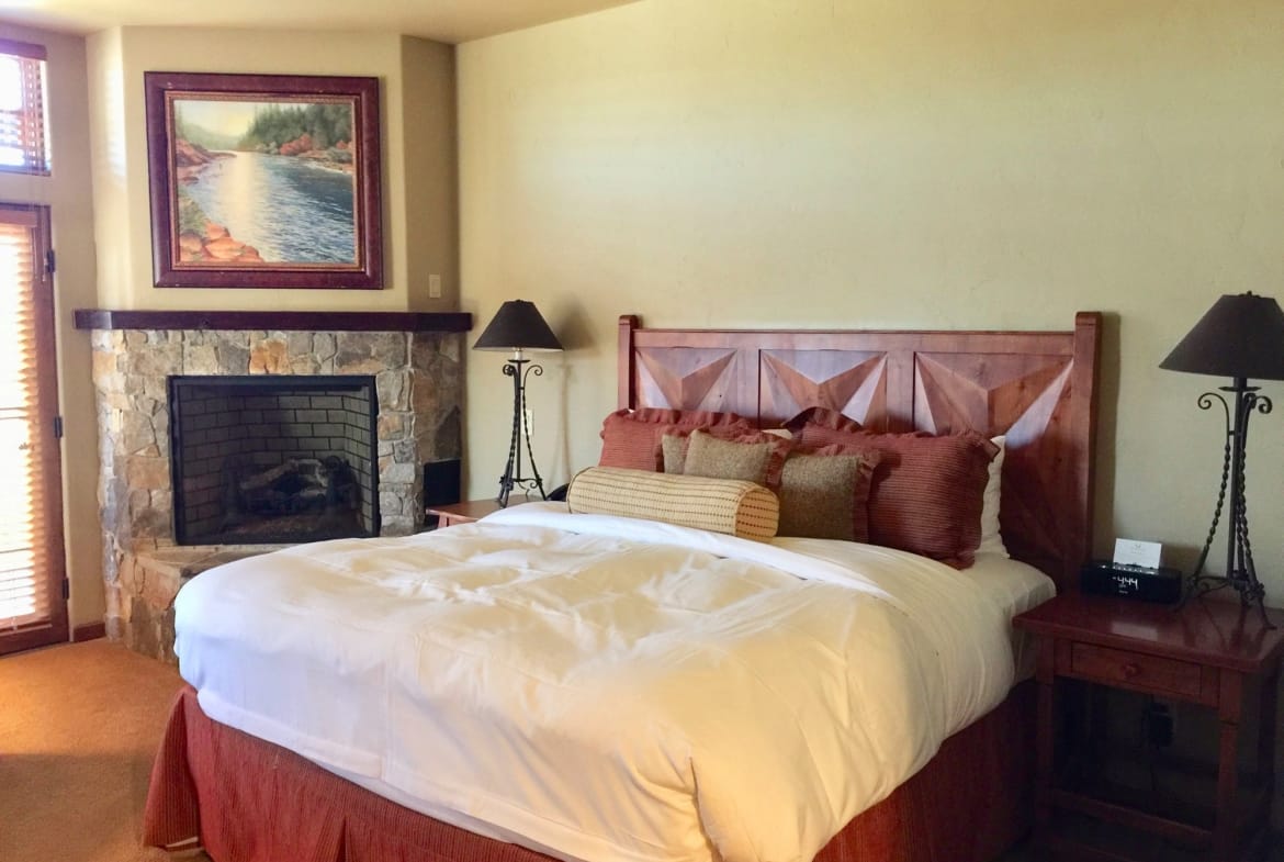 pronghorn resort